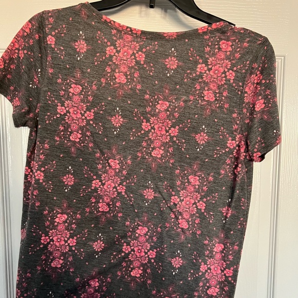 Small size top - Picture 3 of 3